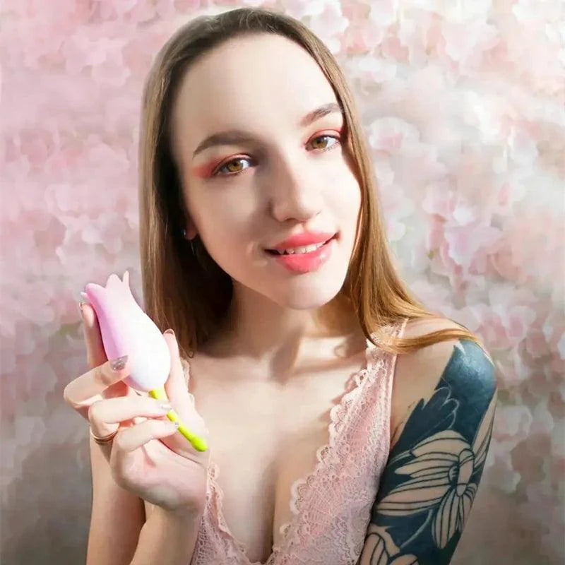 Tulip Clitoral Vibrator - image 0