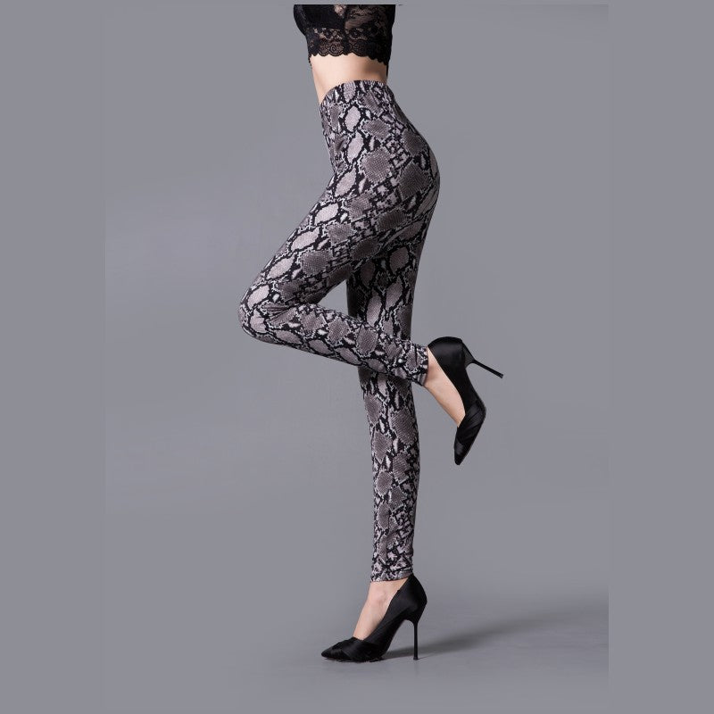 Snake Printed High-Waist Leggings - image 5