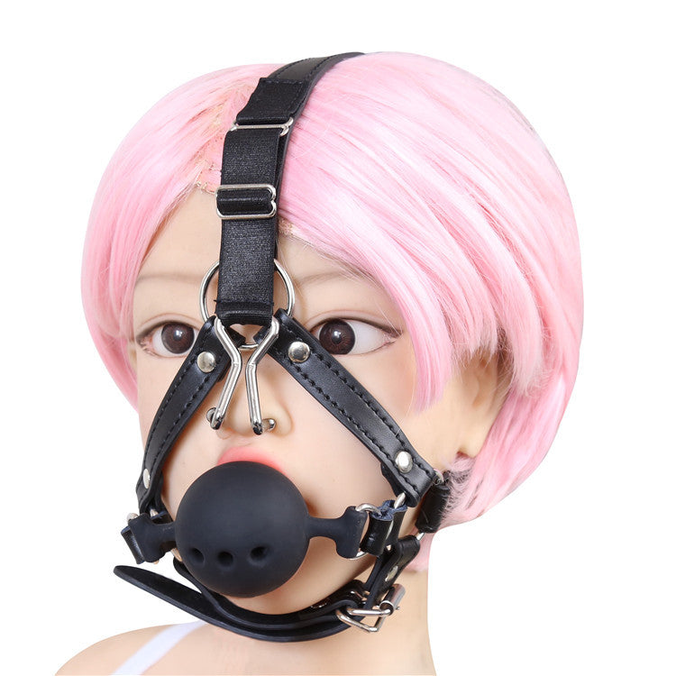Adjustable Breathable Silicone Ball Gag with Nose Hook – 3 Sizes for Ultimate BDSM Control - image 4