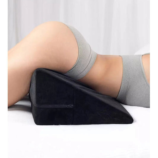 ThrustMate – Intimate Positioning Pillow for Deeper Pleasure - image 0