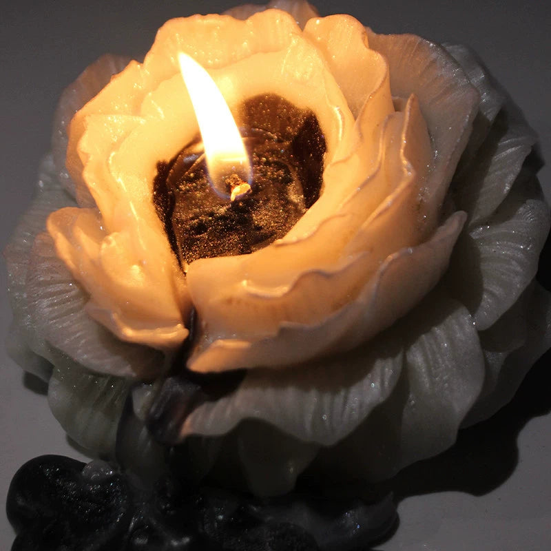 Peony Rose Flow-Core Wax Drip - White and Black - image 4