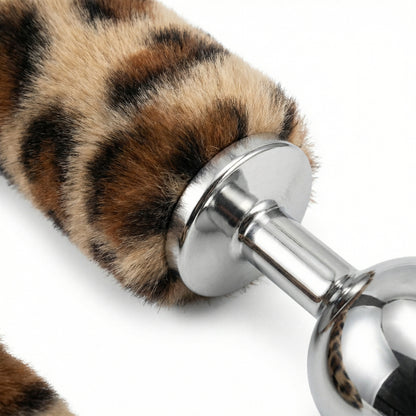 39'' Leopard Tail Plug - image 5