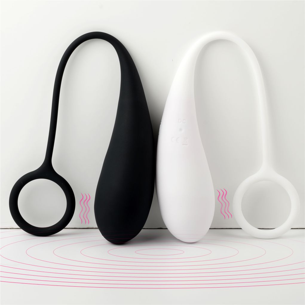 ControlMe – Dual-Color Cock Ring with Vibrating Egg - image 5