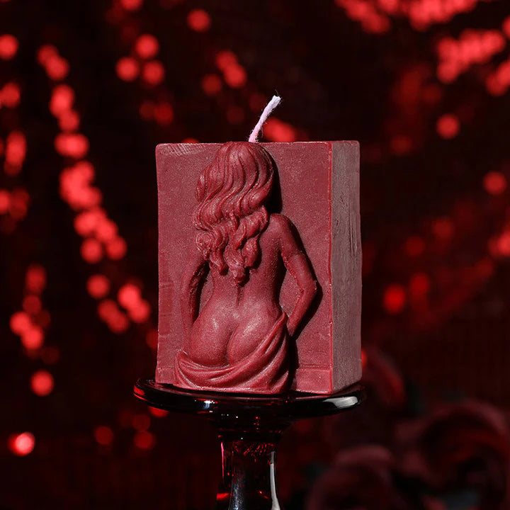 Female Back Low Temperature Candle - Red - image 2