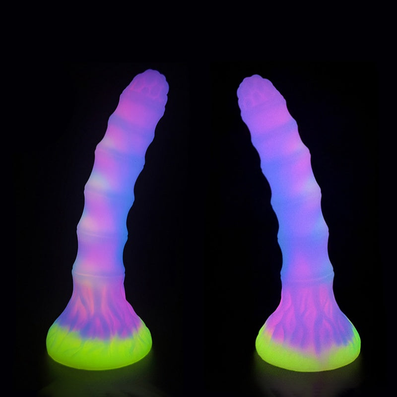 7.08'' Alien Glow In The Dark Dildo with Suction Cup - image 6