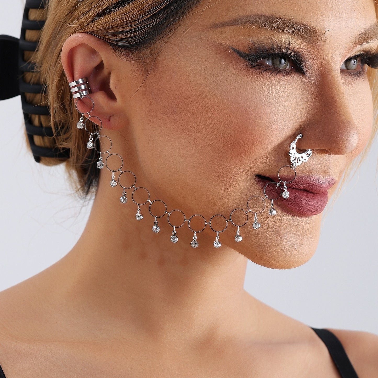 Vintage Nose to Ear Chain – Crystal Tassel Dangle Jewelry for Weddings & Parties - image 4