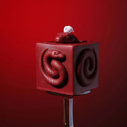 Square Snake Sensual Candle – Geometric Low-temperature - Red - image 3
