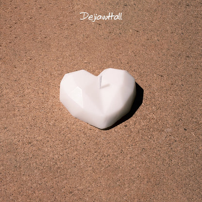 Diamond Love Low-Temperature Candle - White - image 3