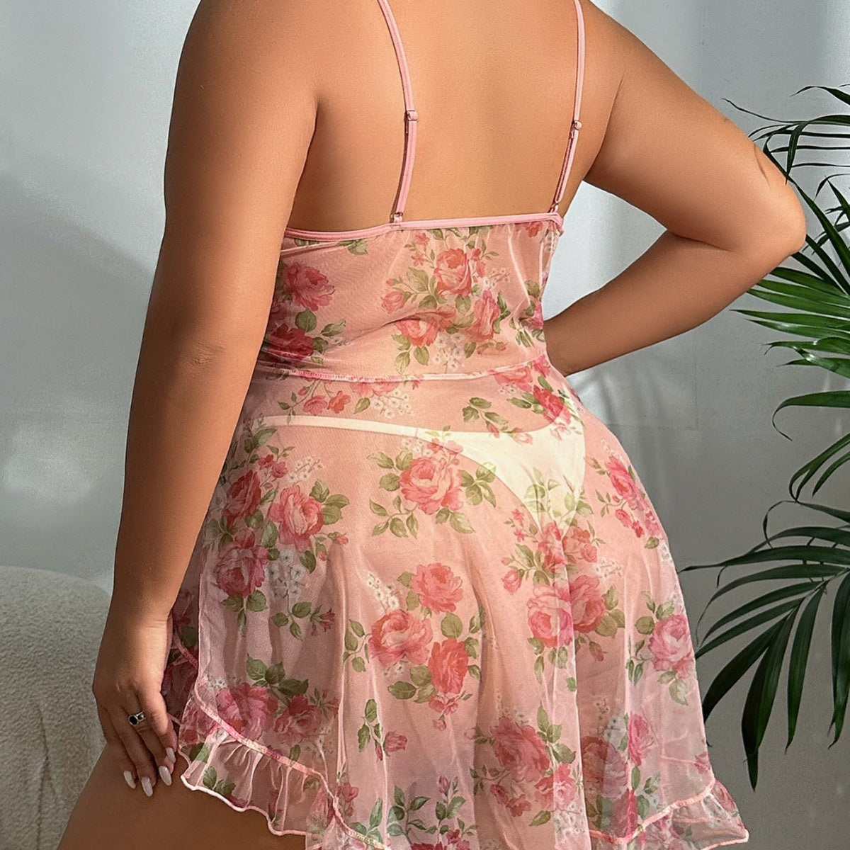 Plus Size Short Sexy Nightdress – Curve-Hugging Sleepwear for Women - image 4