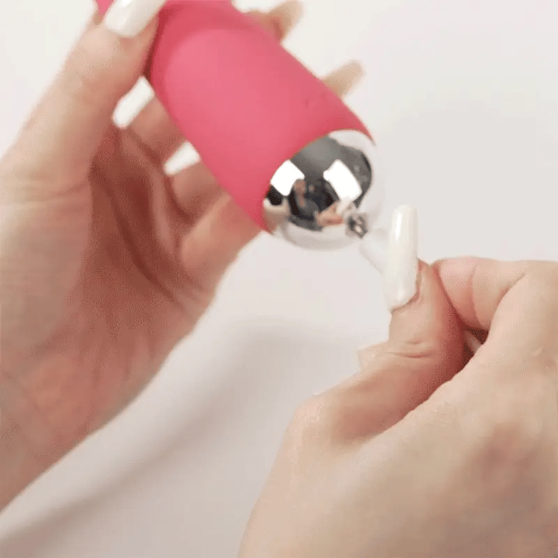 MINI EMMA Wand Vibrator for Women - image 2