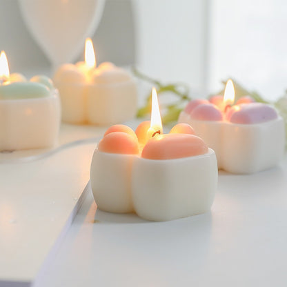 Cat Paw Scented Candle - image 2