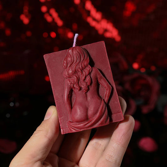 Female Back Low Temperature Candle - image 0