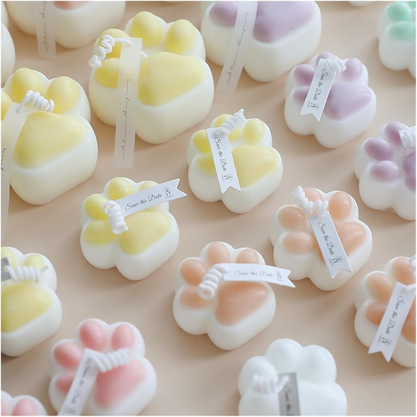 Cat Paw Scented Candle - image 3