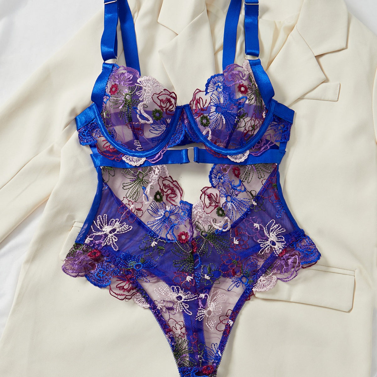 Body Floral Suit - image 5