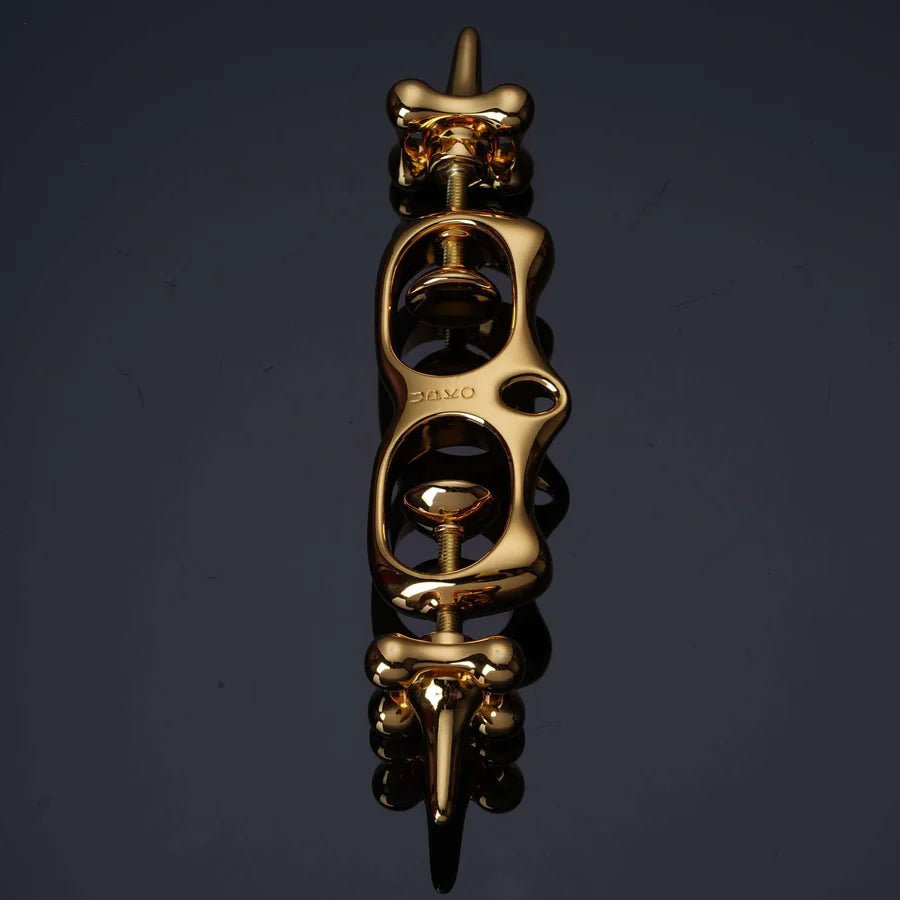 Adjustable Metal Thumb Cuffs - image 7