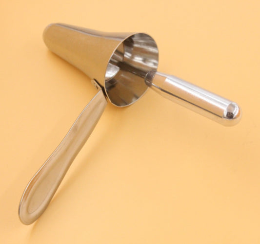 Medical Virginal Speculum - image 1