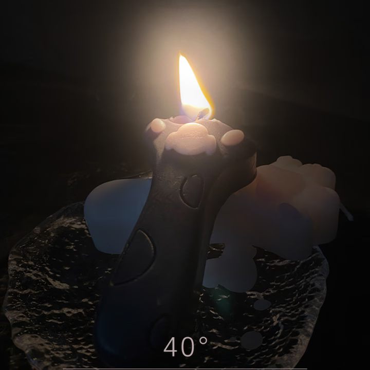 Pawfect Love Aromatic Candle - image 4