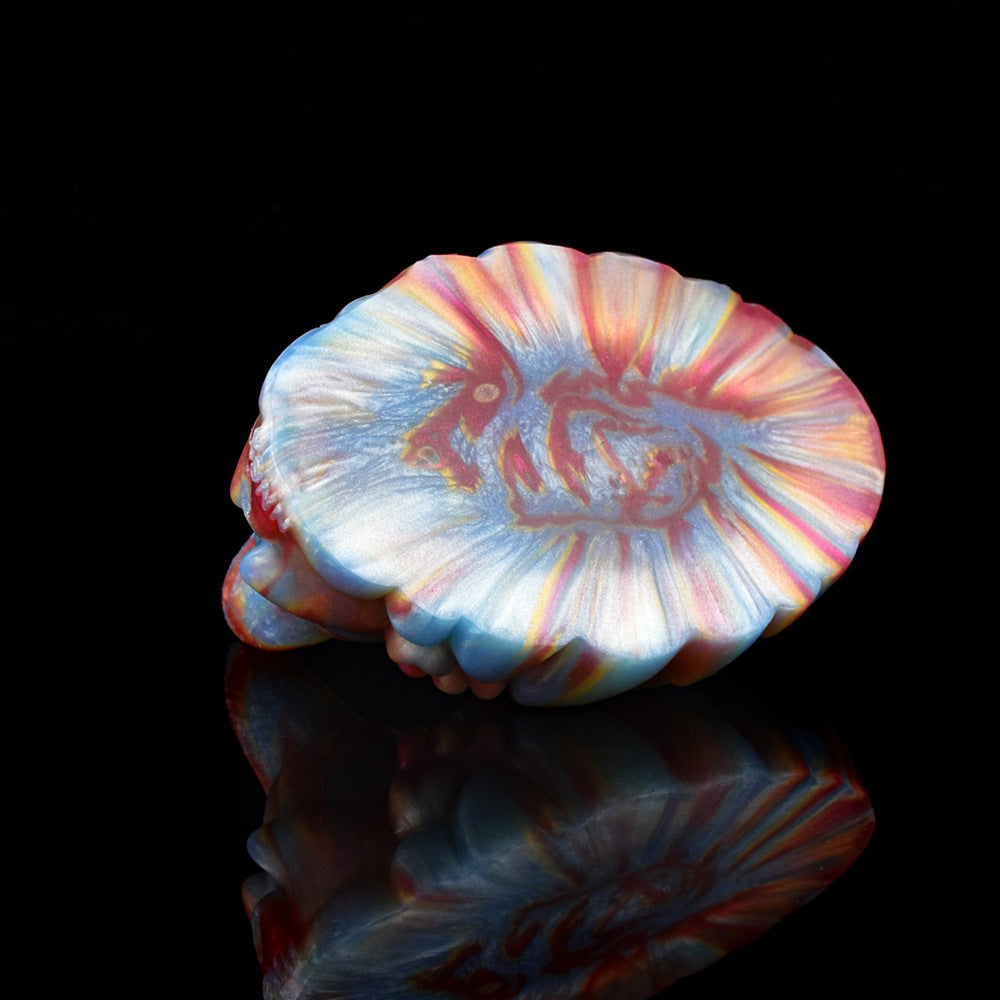 4.6''x3.1''x3.1''Monster-Inspired Female Grinder - image 5
